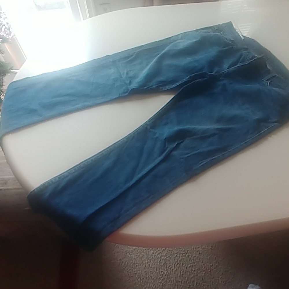 Blue Jeans - Picture 5 of 5